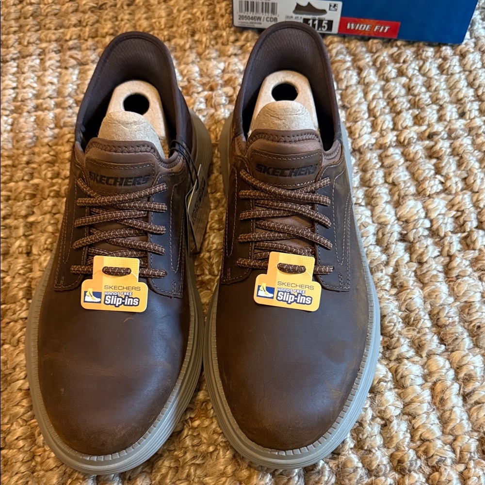 Skechers Men's Brown‎ Slip-On Sneakers - Picture 2 of 4